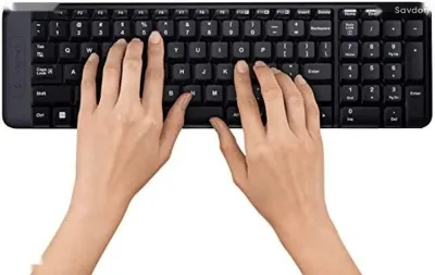 Комплект Logitech MK220 беспроводная клавиатура и мышь Black