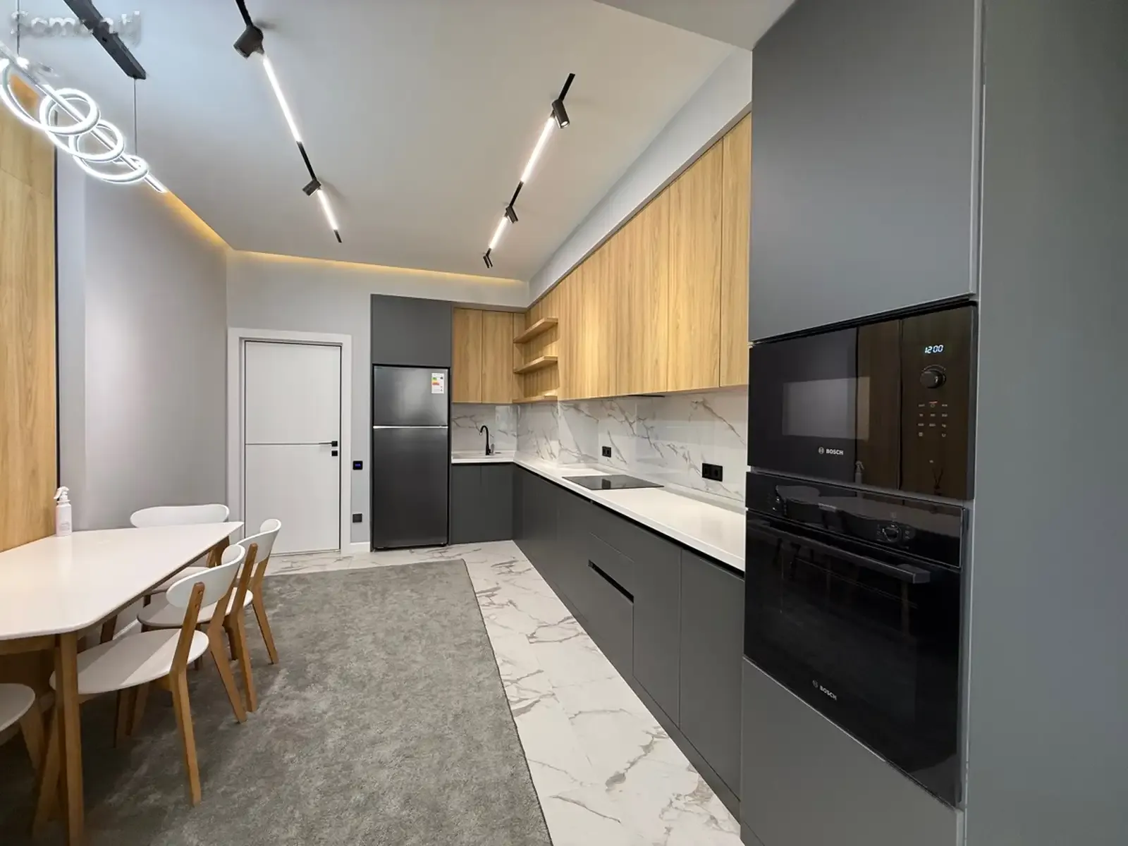 2-комн. квартира, 12 этаж, 46 м², Шохмансур