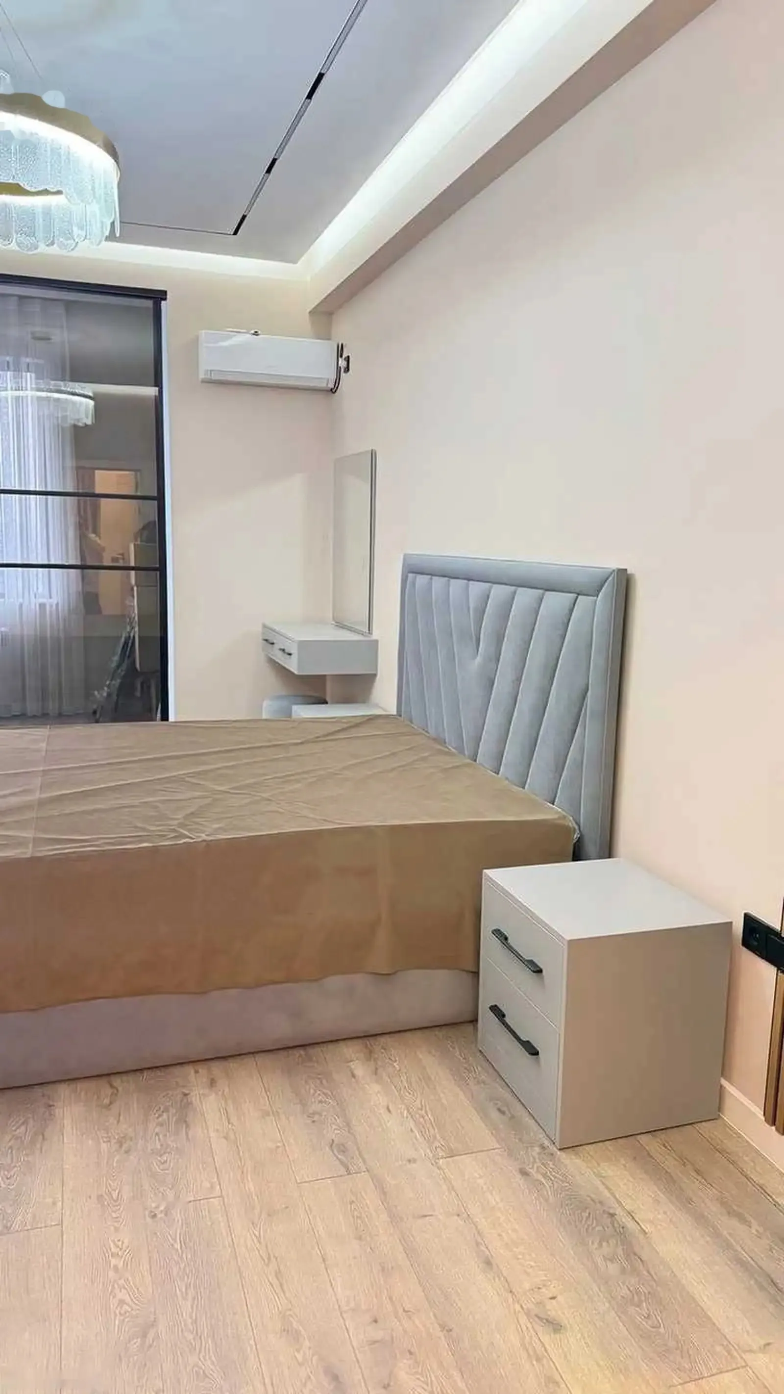 3-комн. квартира, 4 этаж, 91м², И.Сомони чорохаи северни