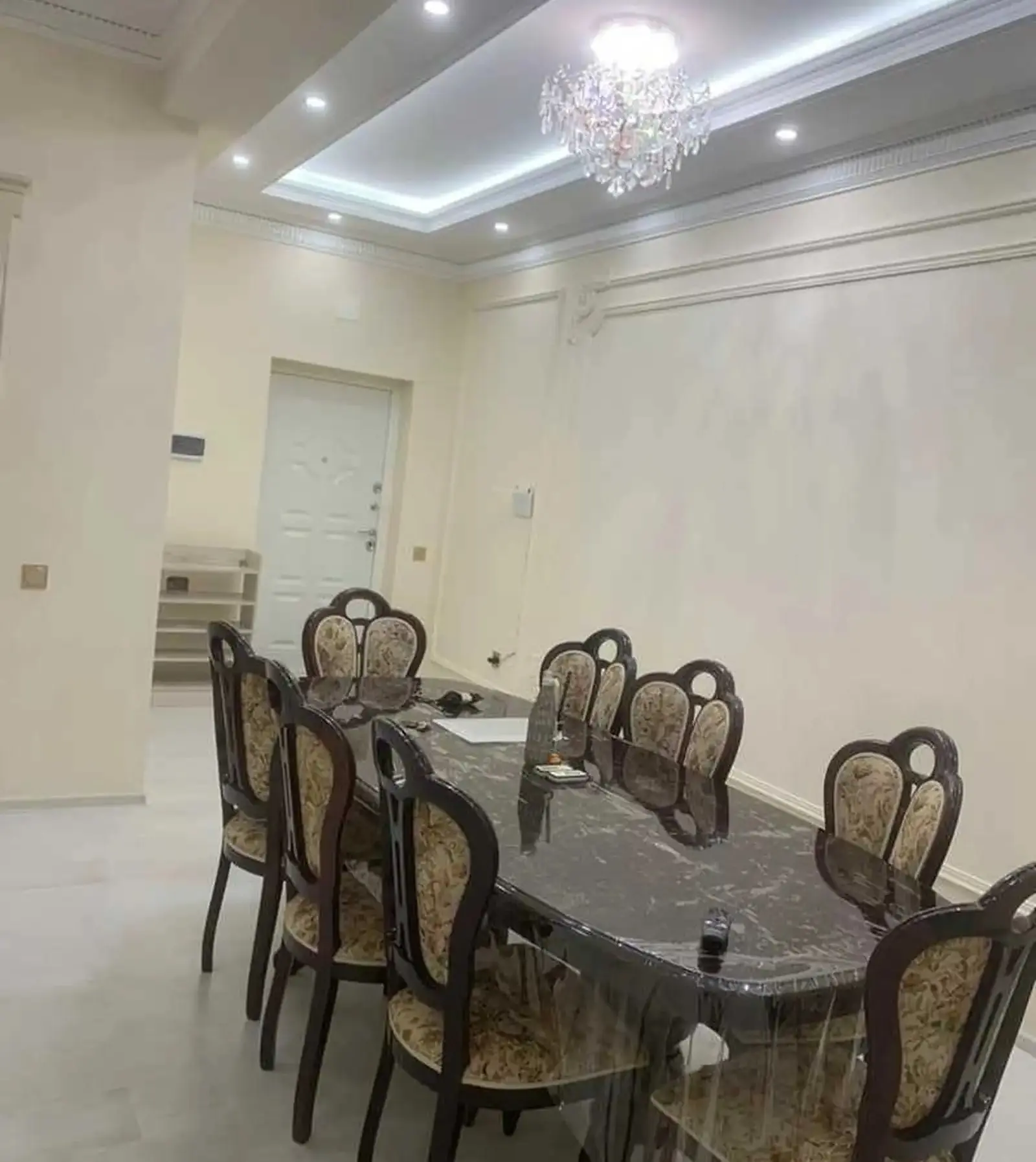 3-комн. квартира, 6 этаж, 115м², И.Сомони