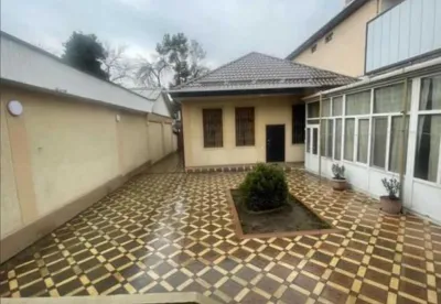 6-комн. квартира, 1 этаж, 240 м², Сомони
