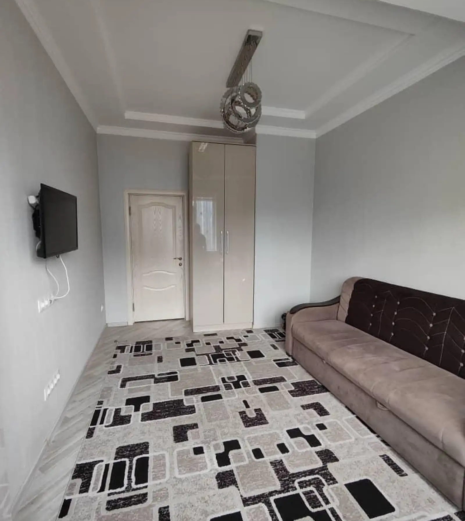 3-комн. квартира, 7 этаж, 90м², И. Сомони, Славянский, пушти загс