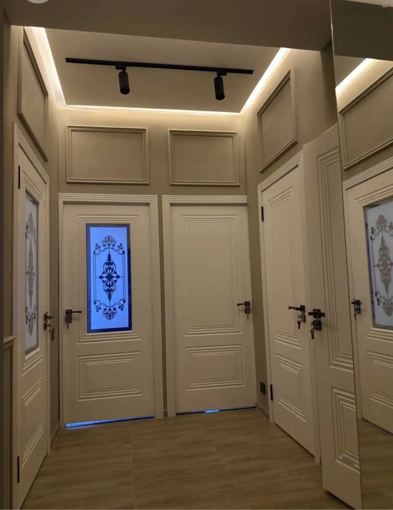 2-комн. квартира, 13 этаж, 60м², Овир гранд отель