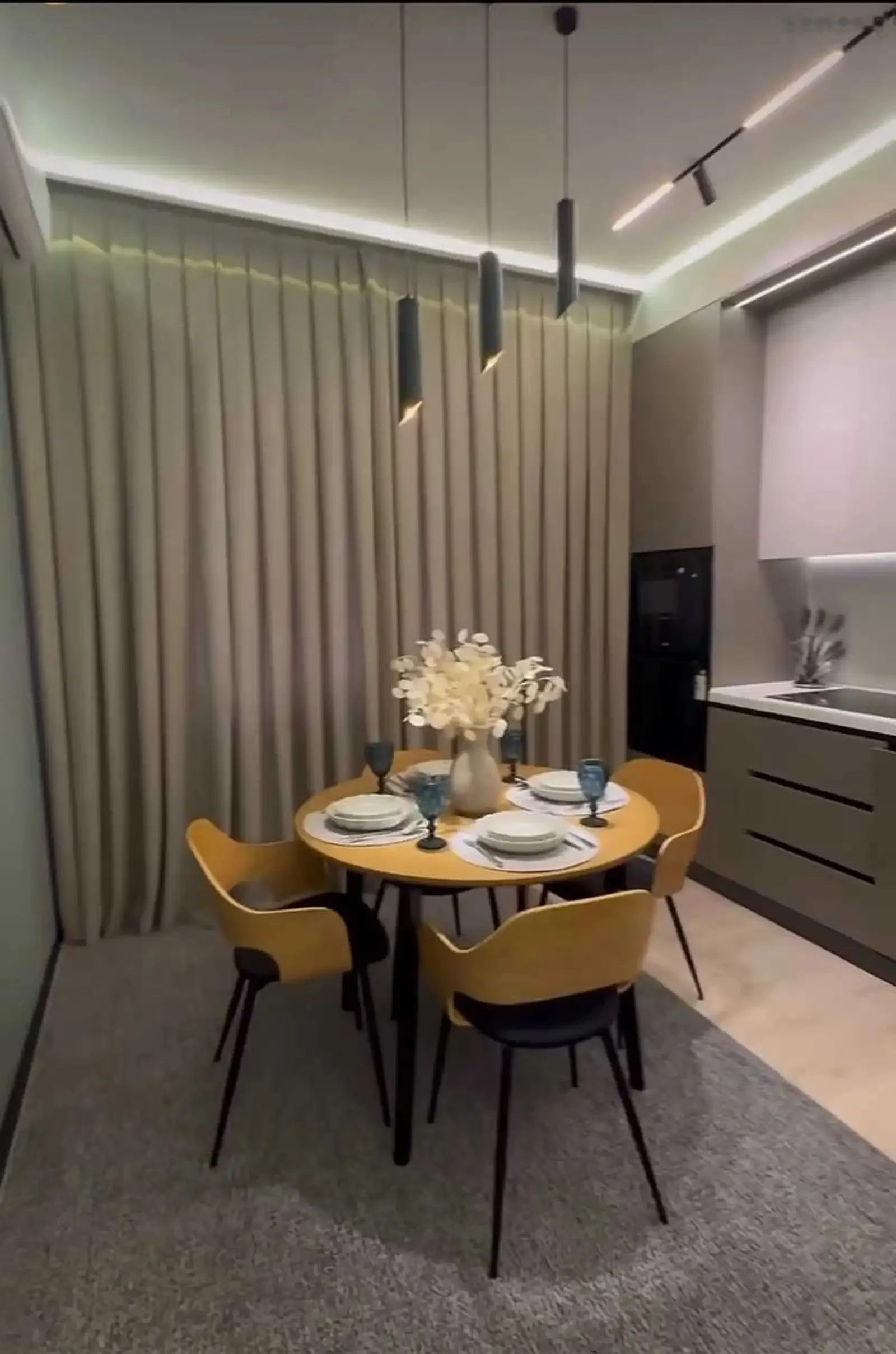2-комн. квартира, 18 этаж, 50м², шохмансур