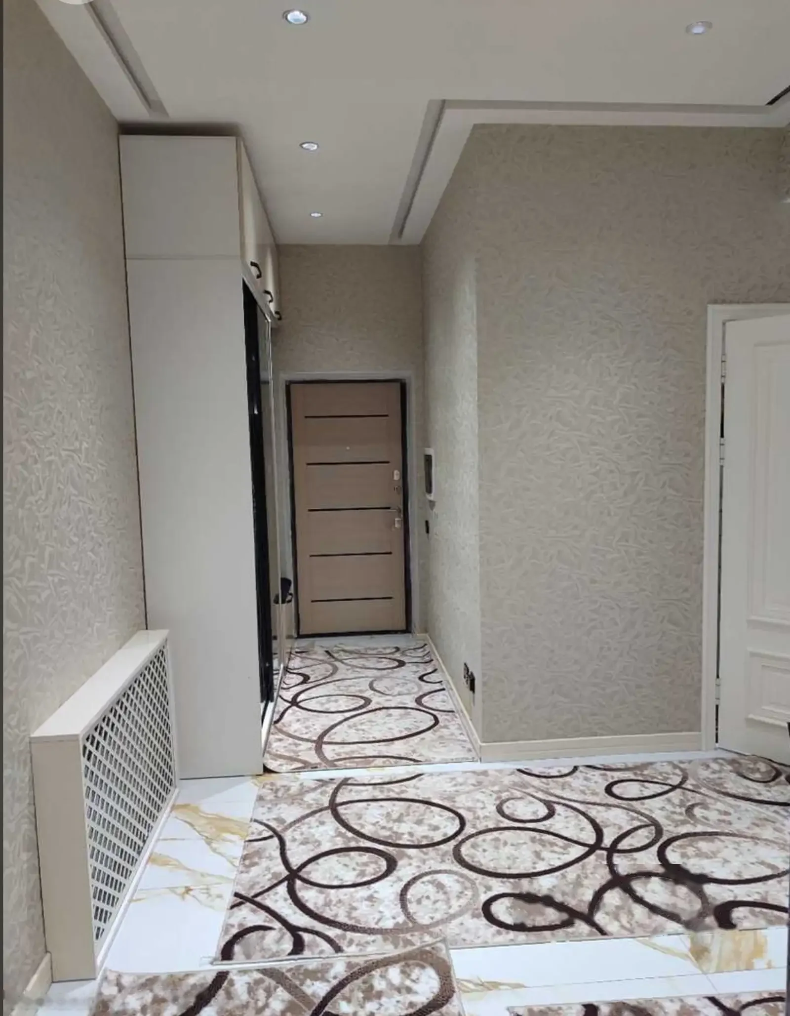 1-комн. квартира, 5 этаж, 48 м², Голубой экран