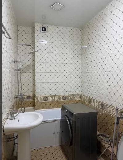 2-комн. квартира, 12 этаж, 60м², сино