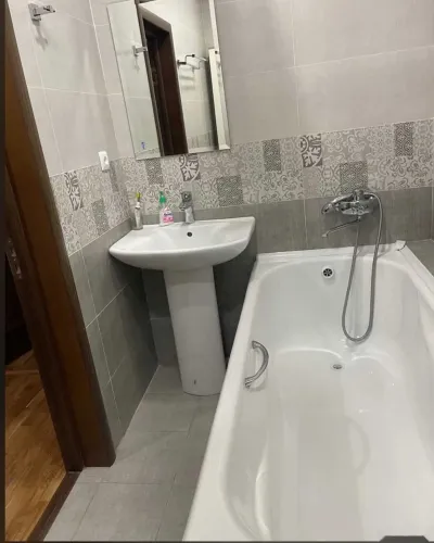 2-комн. квартира, 8 этаж, 68м², И.Сомони