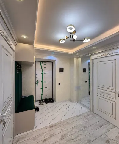 3-комн. квартира, Цокольный этаж, 75 м², Сино, 33мкр, КФС