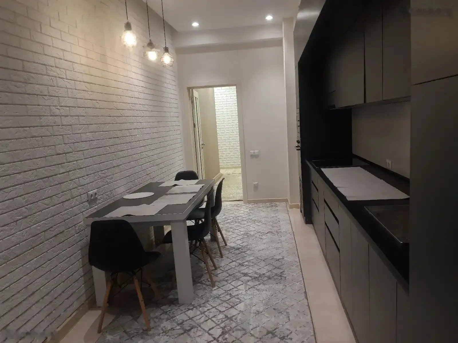 2-комн. квартира, 2 этаж, 75м², Сино 92мкр