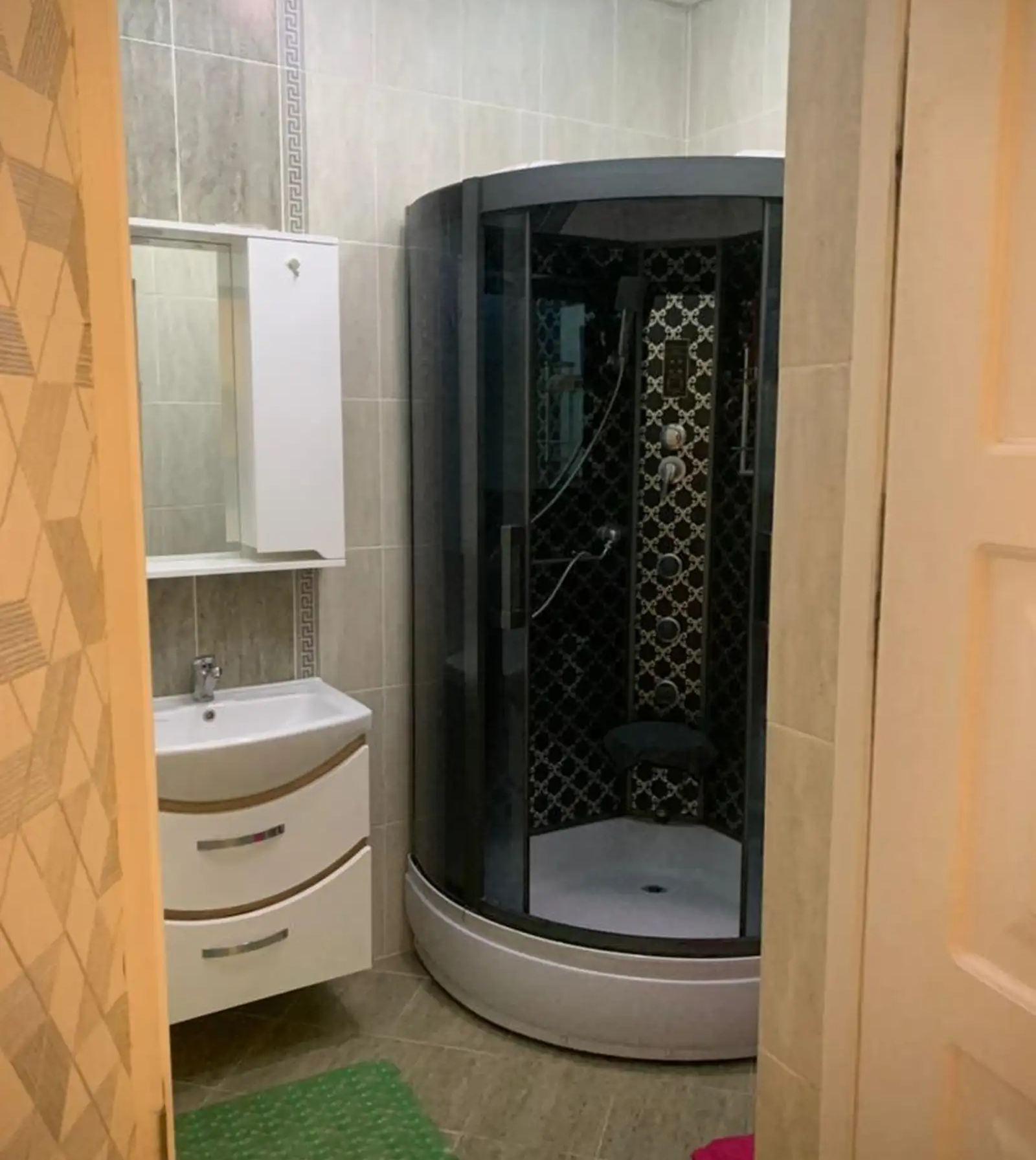 2-комн. квартира, 11 этаж, 90м², Шохмансур Чордомаи Аэропорт