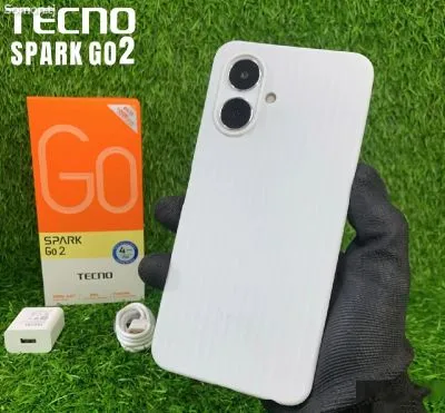 Tecno Spark Go2 6/128Gb white