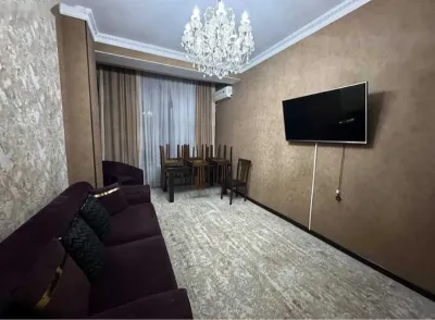 2-комн. квартира, 12 этаж, 80м², Шохмансур