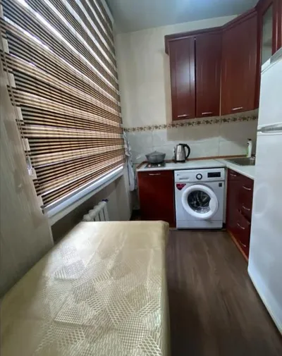 2-комн. квартира, 2 этаж, 56м², Шохмансур