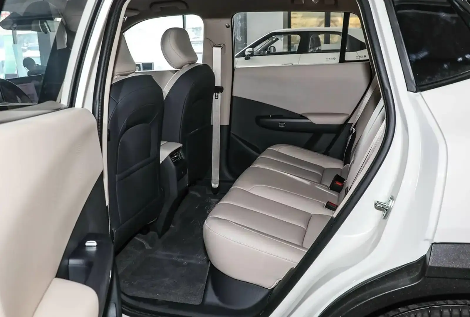 Dongfeng L7,