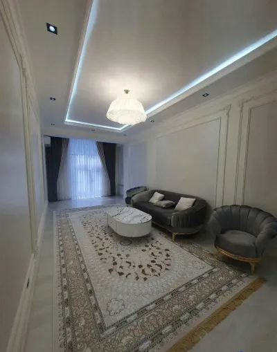 2-комн. квартира, 10 этаж, 105м², И. Сомони
