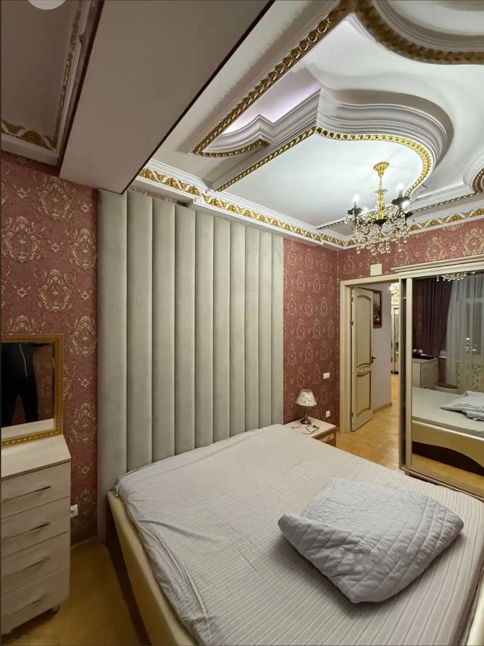 2-комн. квартира, 10 этаж, 70м², Истиклол