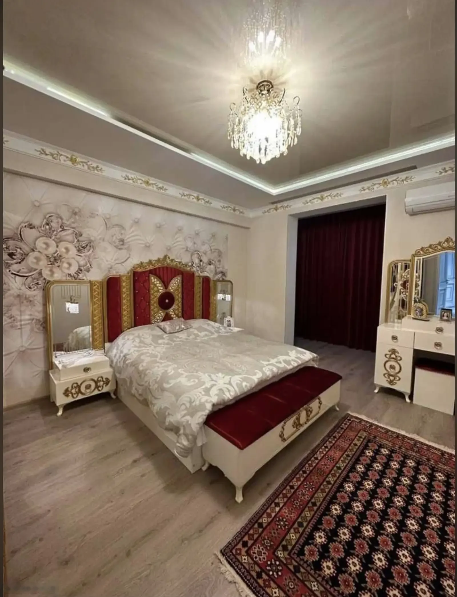 2-комн. квартира, 11 этаж, 100м², Парламент