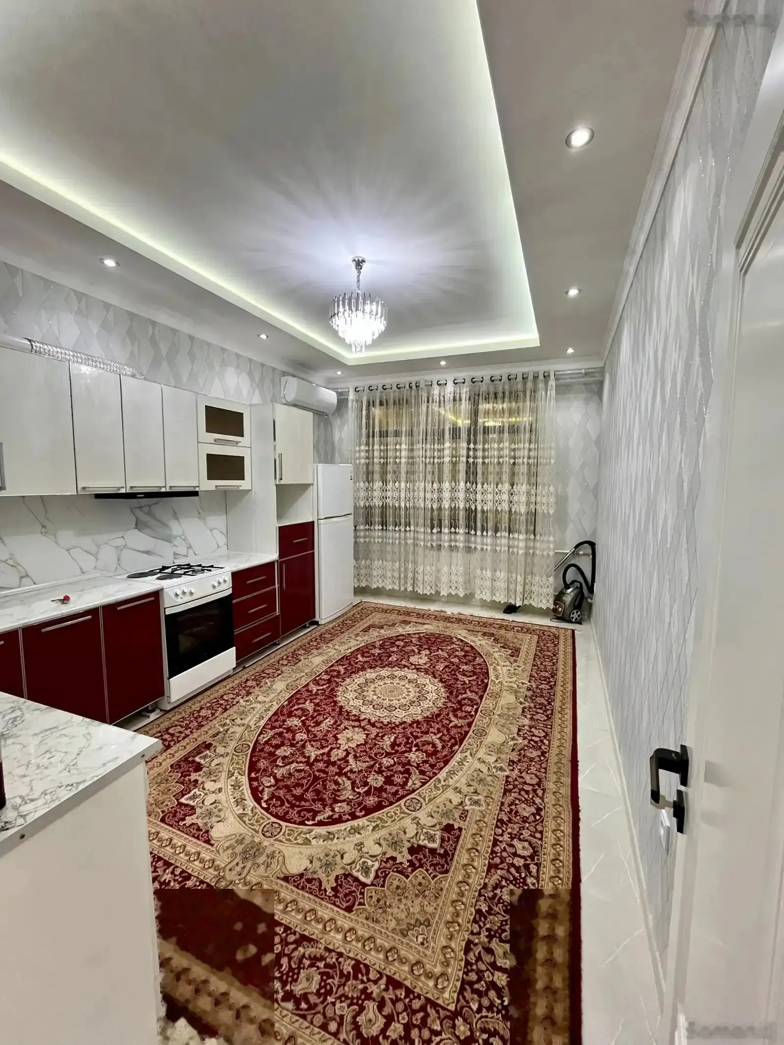 2-комн. квартира, 3 этаж, 80м², Шохмансур