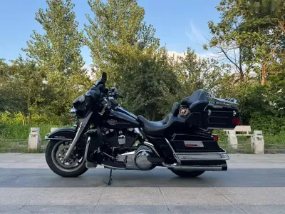 Мотоцикл Harley Devidson 103