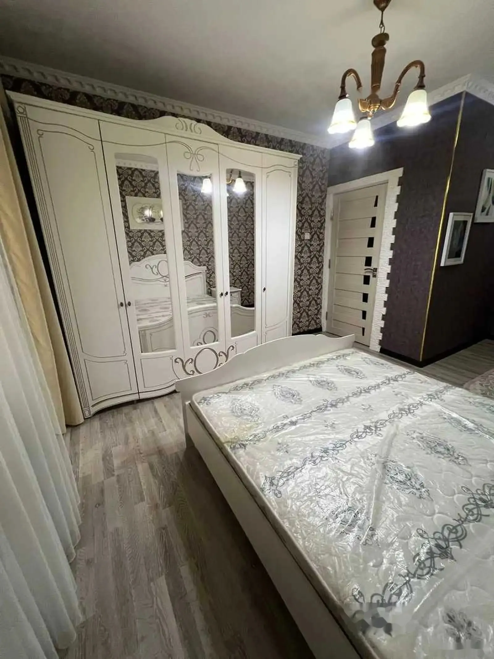2-комн. квартира, 4 этаж, 63м², 92 мкр кафеи Суман