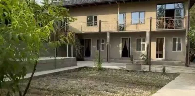 2 этажн. 10-комн. дом, 8 соток, Сомони