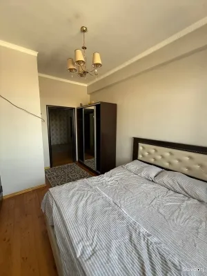 3-комн. квартира, 4 этаж, 70м², сино