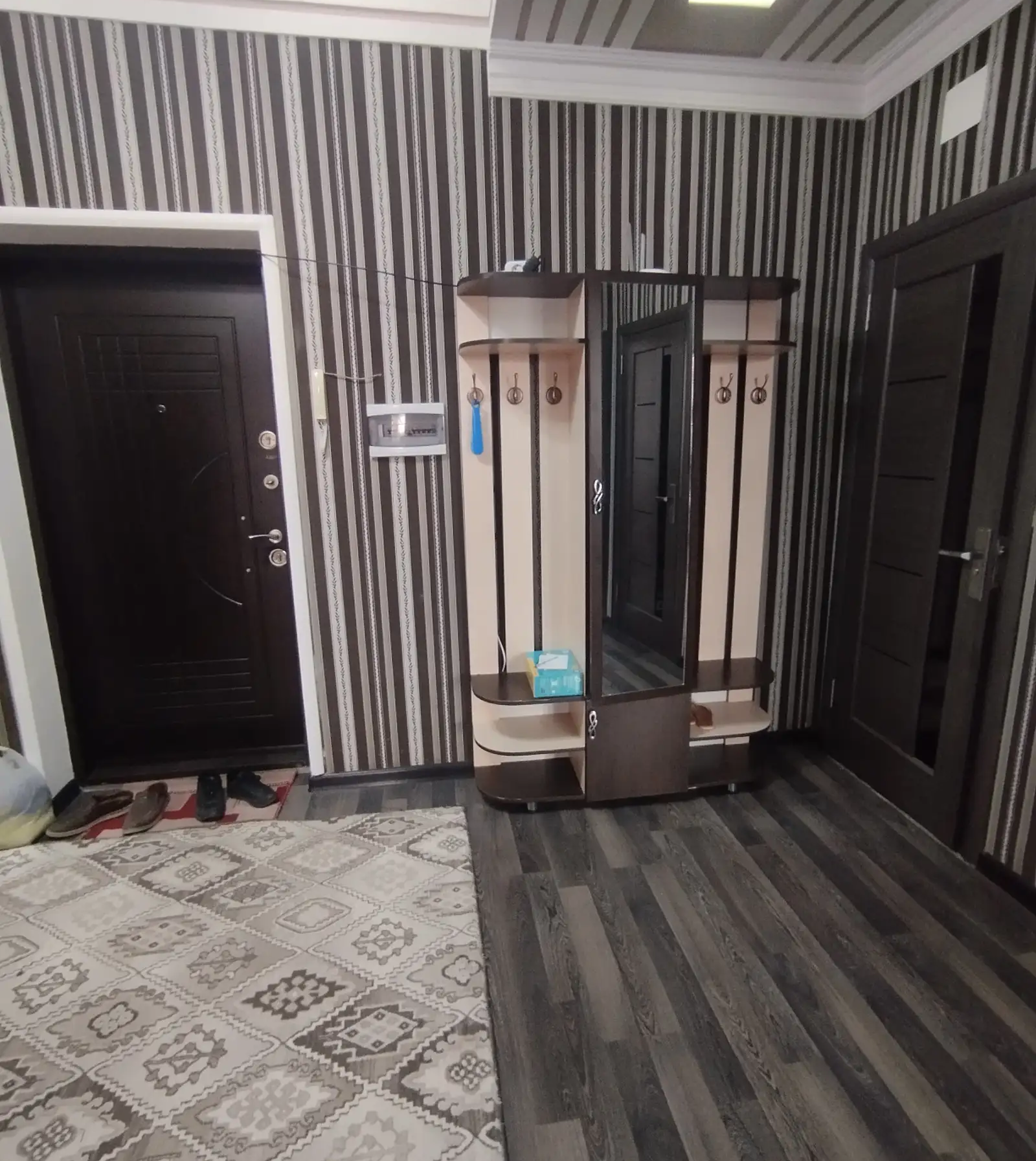 3-комн. квартира, 9 этаж, 95м², 82 мкр-н пушти Мединститут ру баруи Миларация