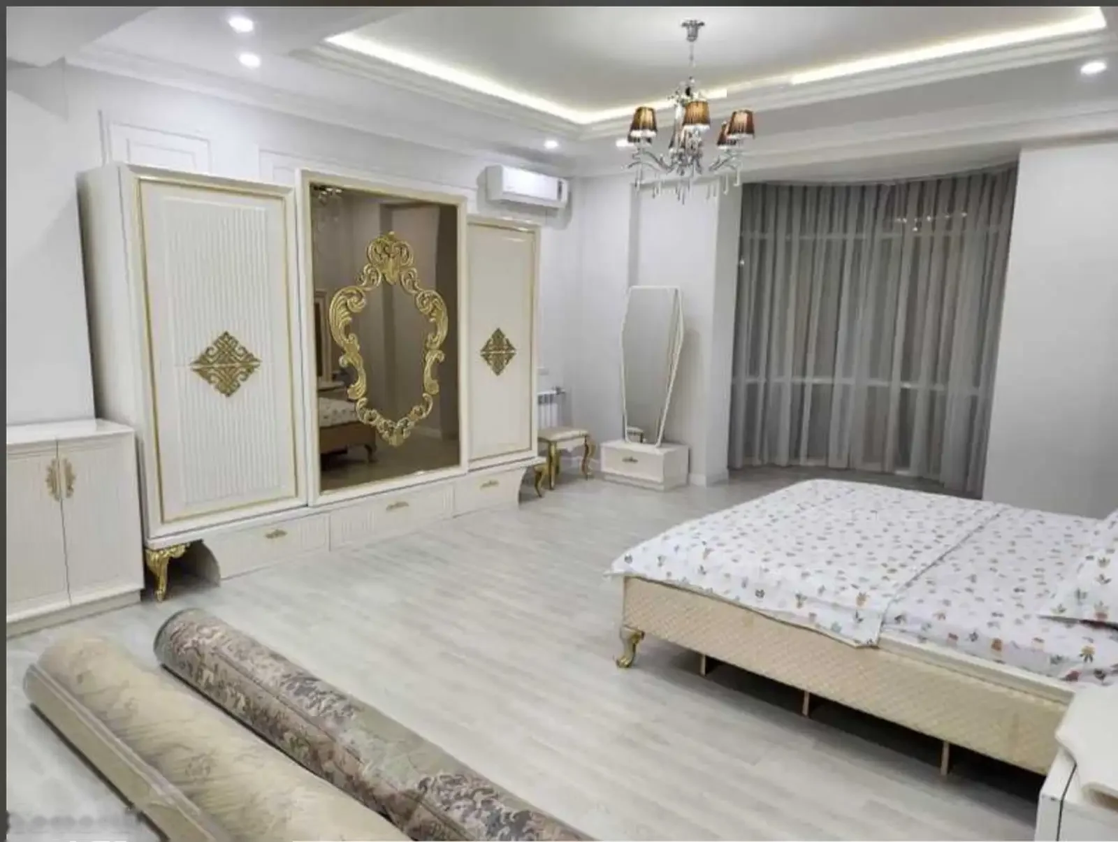 3-комн. квартира, 15 этаж, 135м², Ватан