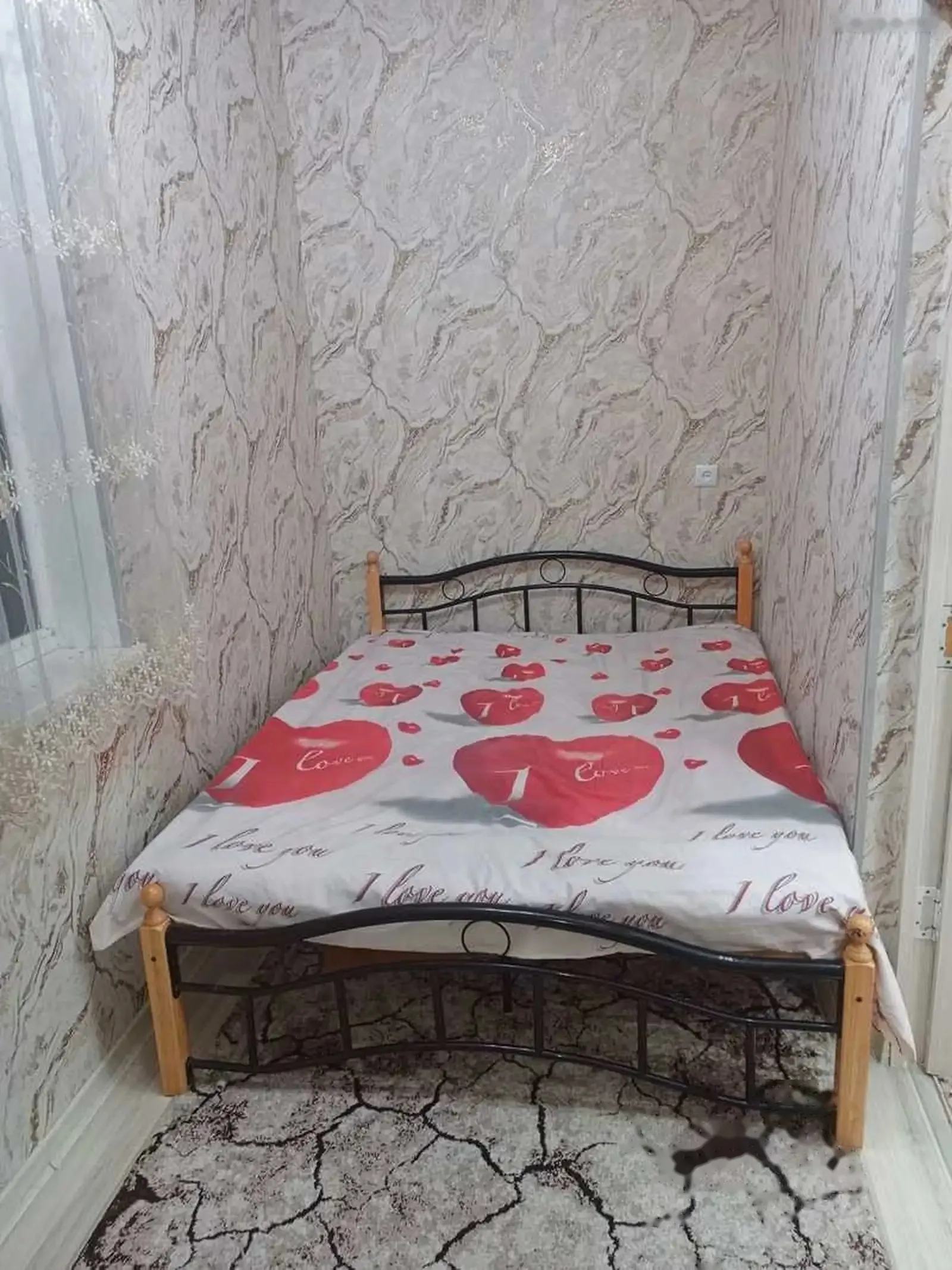 2-комн. квартира, 12 этаж, 70м², Фирдавси