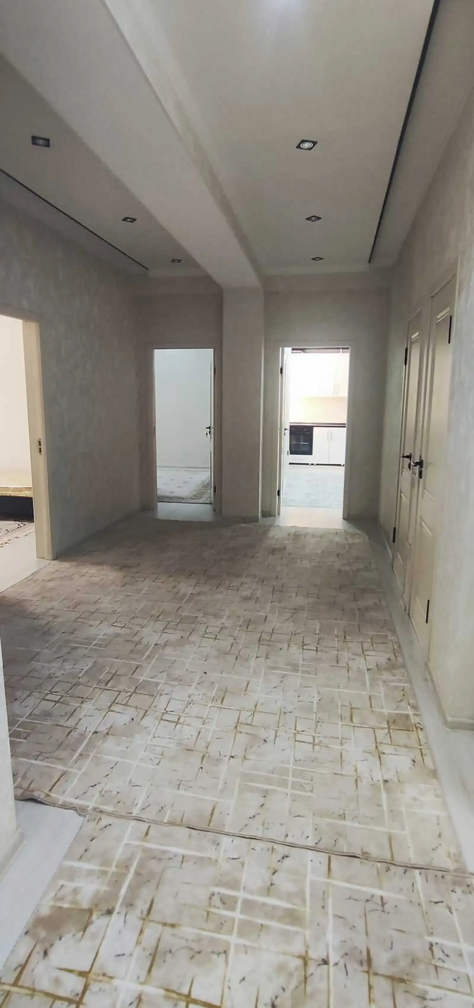 3-комн. квартира, 14 этаж, 110м², 82 мкр