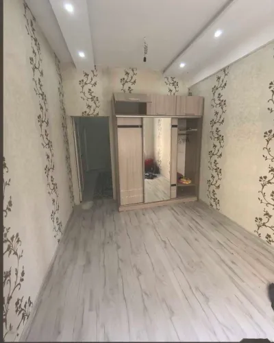 3-комн. квартира, 3 этаж, 72м², Сино