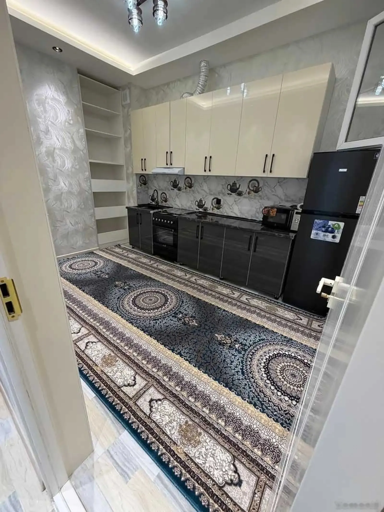 2-комн. квартира, 7 этаж, 70м², 112 мкр