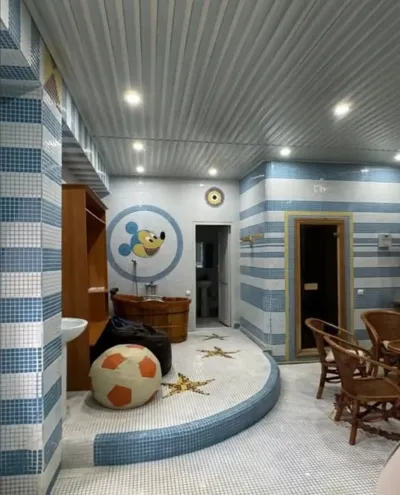 2-этажный, 12 комнатный дом, 450 м², И. Сомони