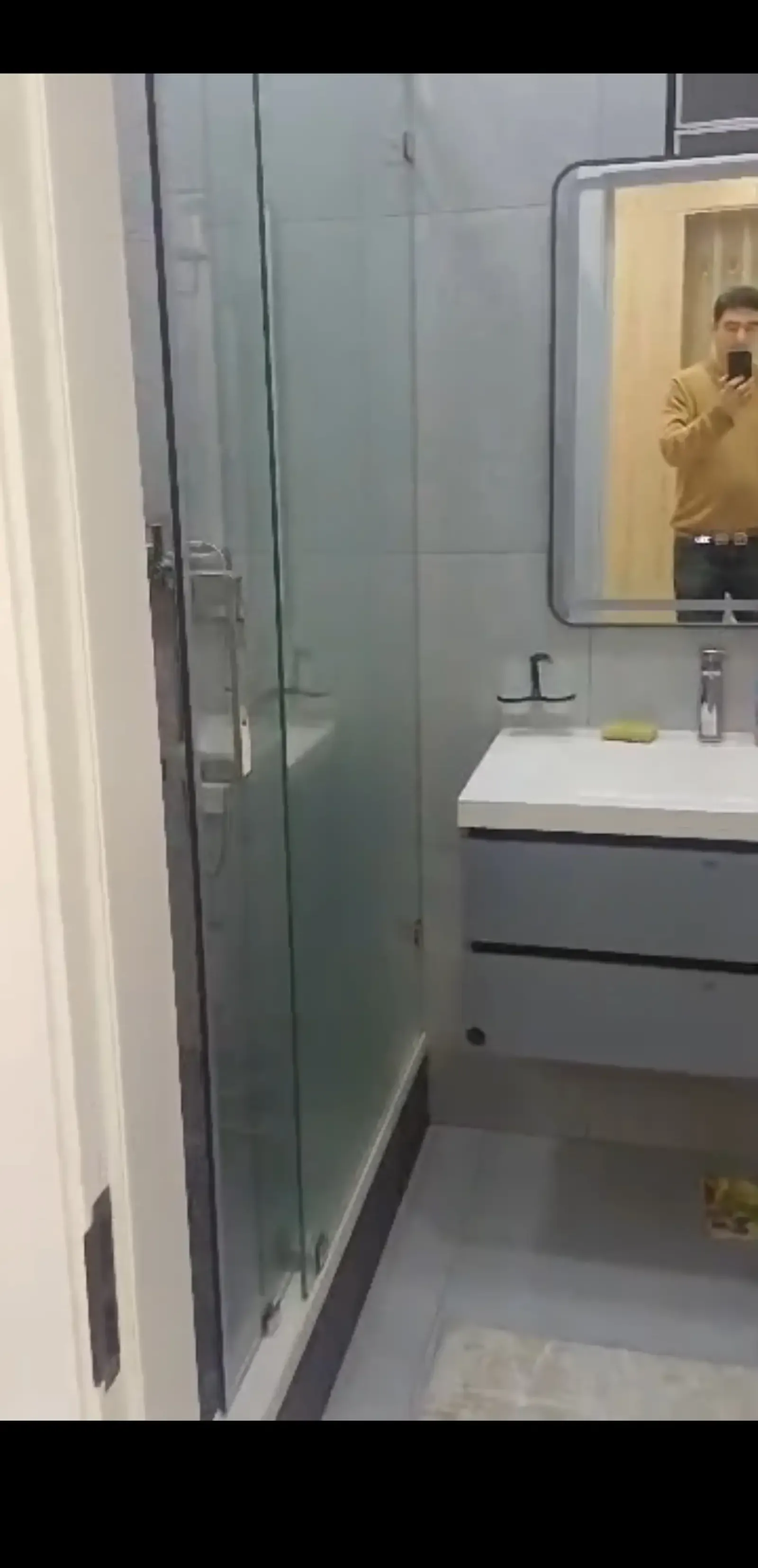 2-комн. квартира, 5 этаж, 70м², чорроҳаи северный