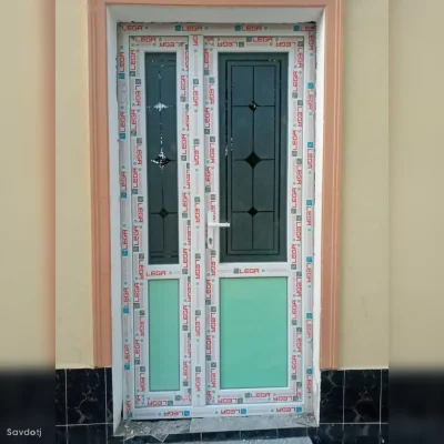 Дверь