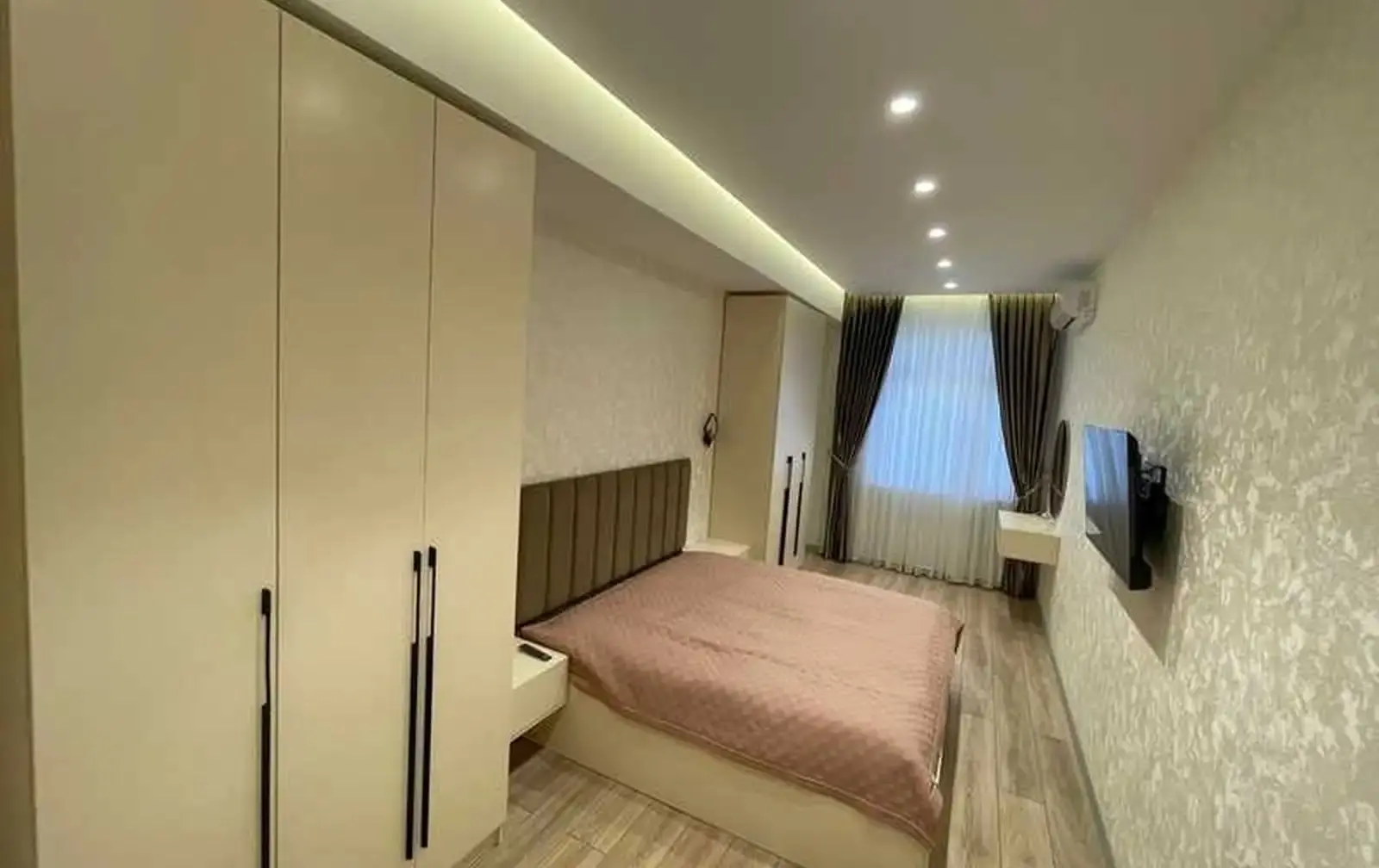 2-комн. квартира, 4 этаж, 80м², И.Сомони