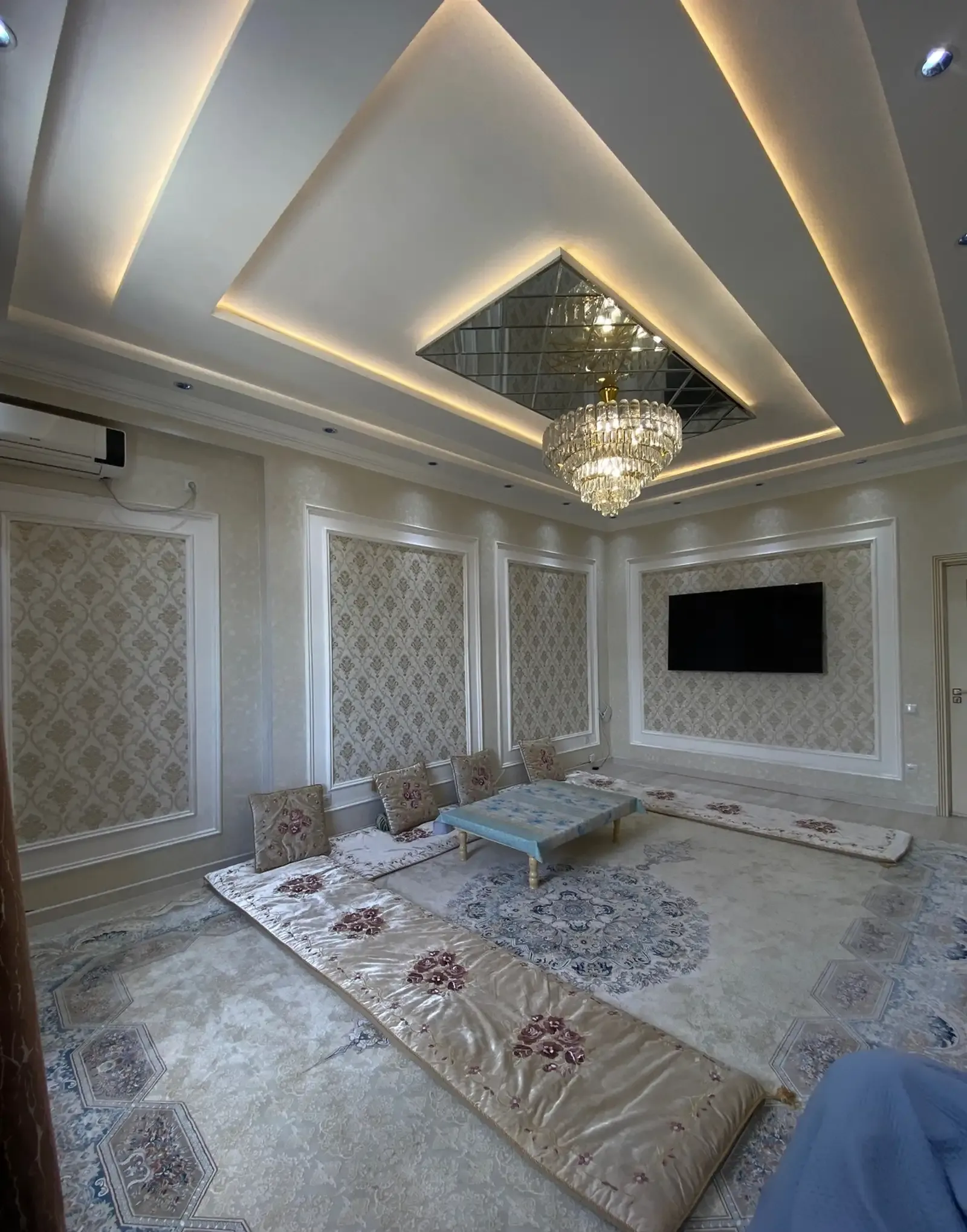 2-комн. квартира, 9 этаж, 64 м², н.Сино 112мкр