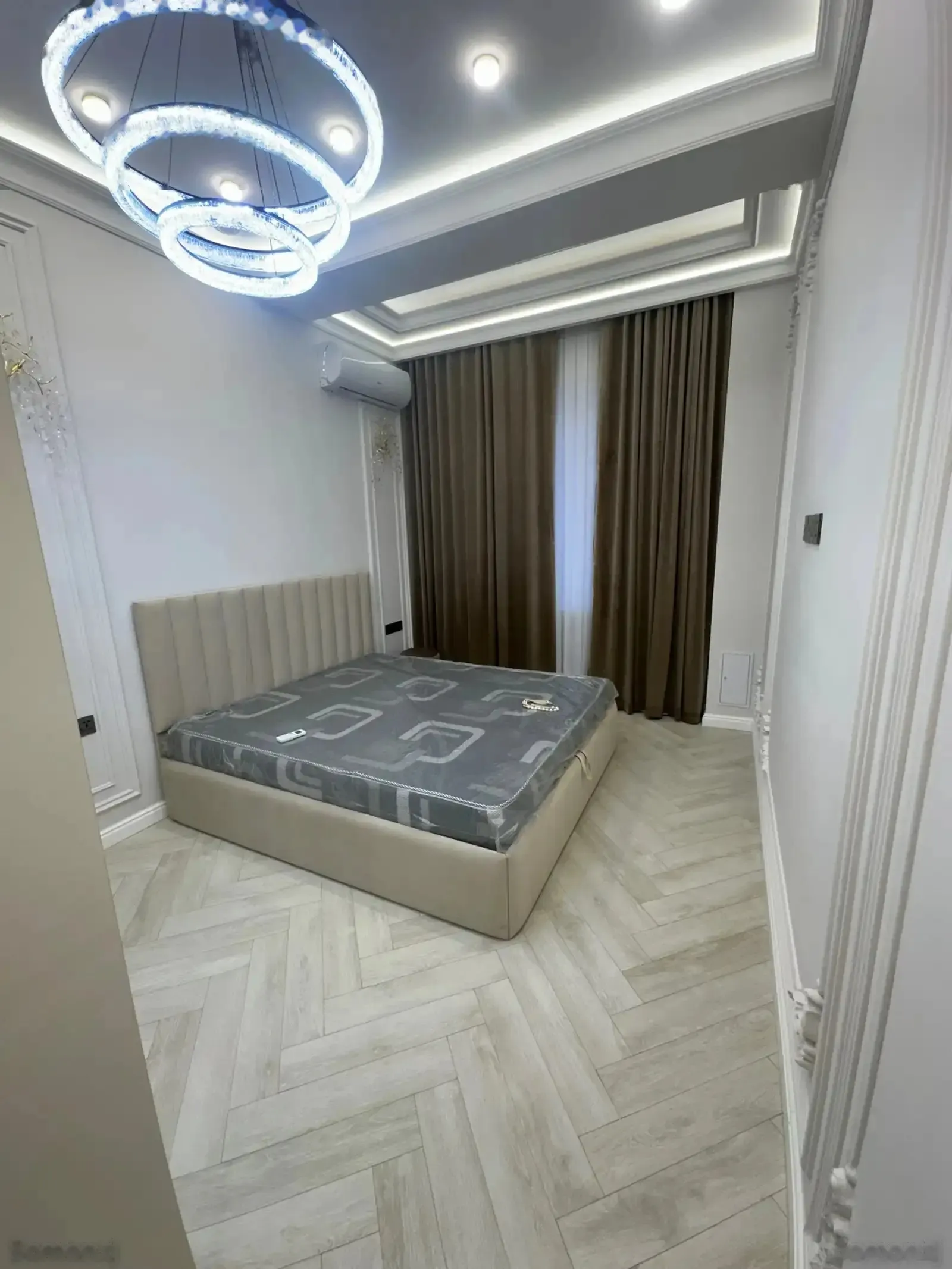 2-комн. квартира, 6 этаж, 65м², Исмоили Сомони