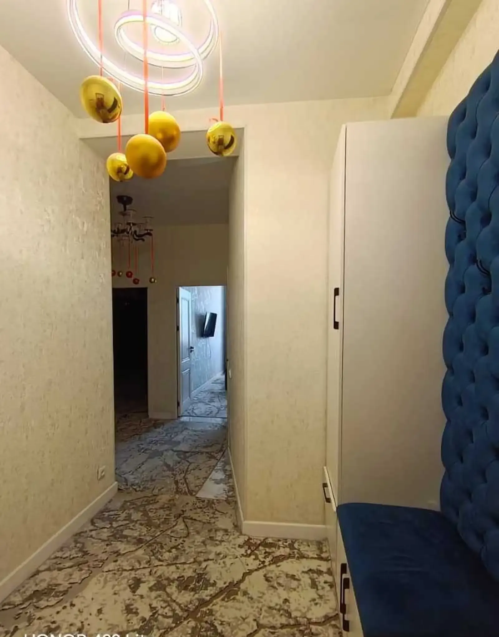 2-комн. квартира, 16 этаж, 50м², Цум доми Пайкар
