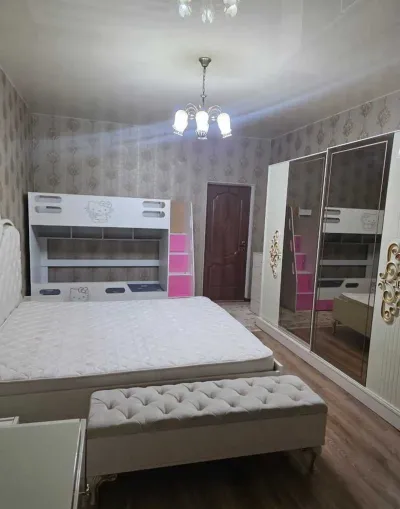 3-комн. квартира, 2 этаж, 76 м², сино