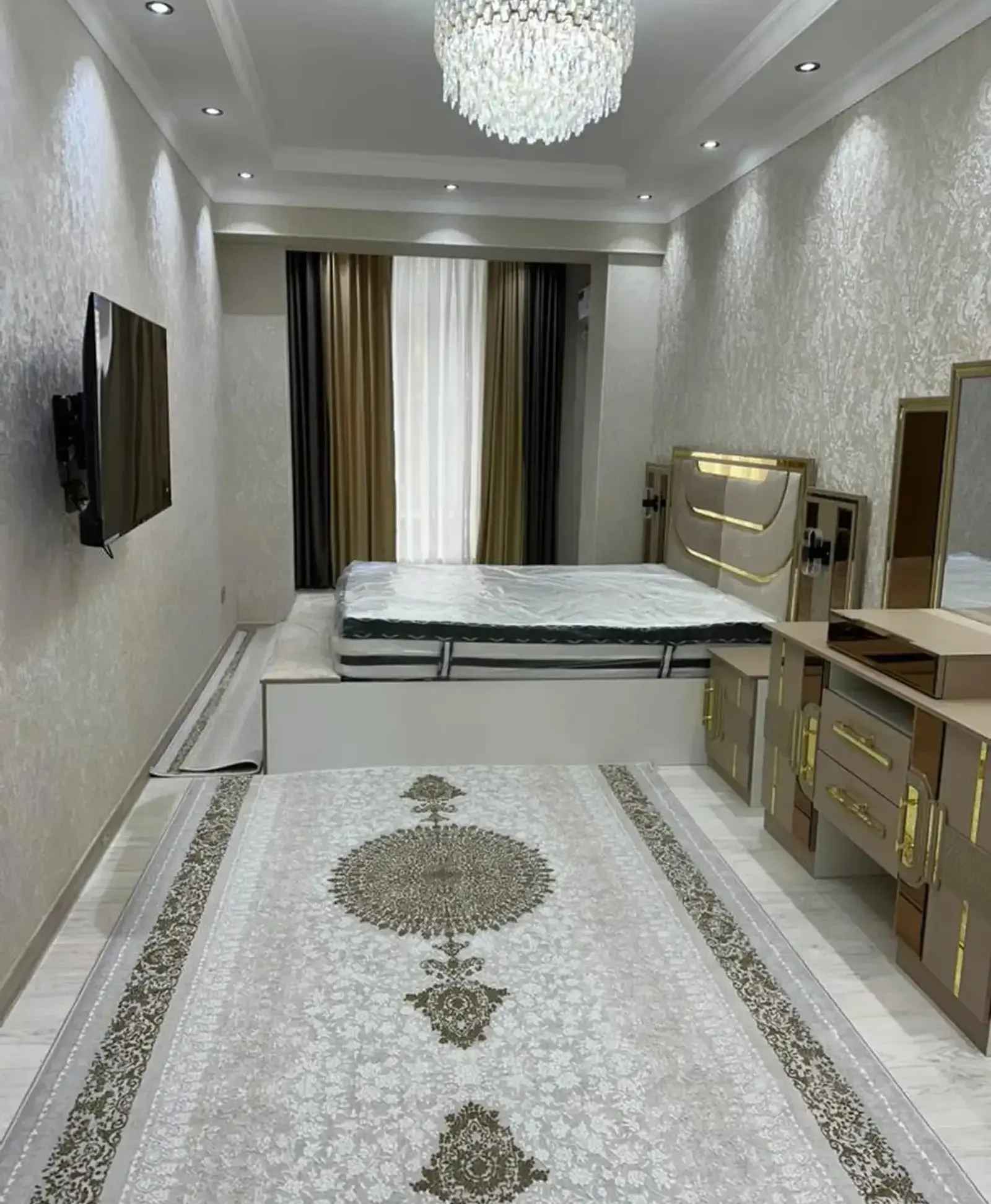 2-комн. квартира, 5 этаж, 82м², ОВИР