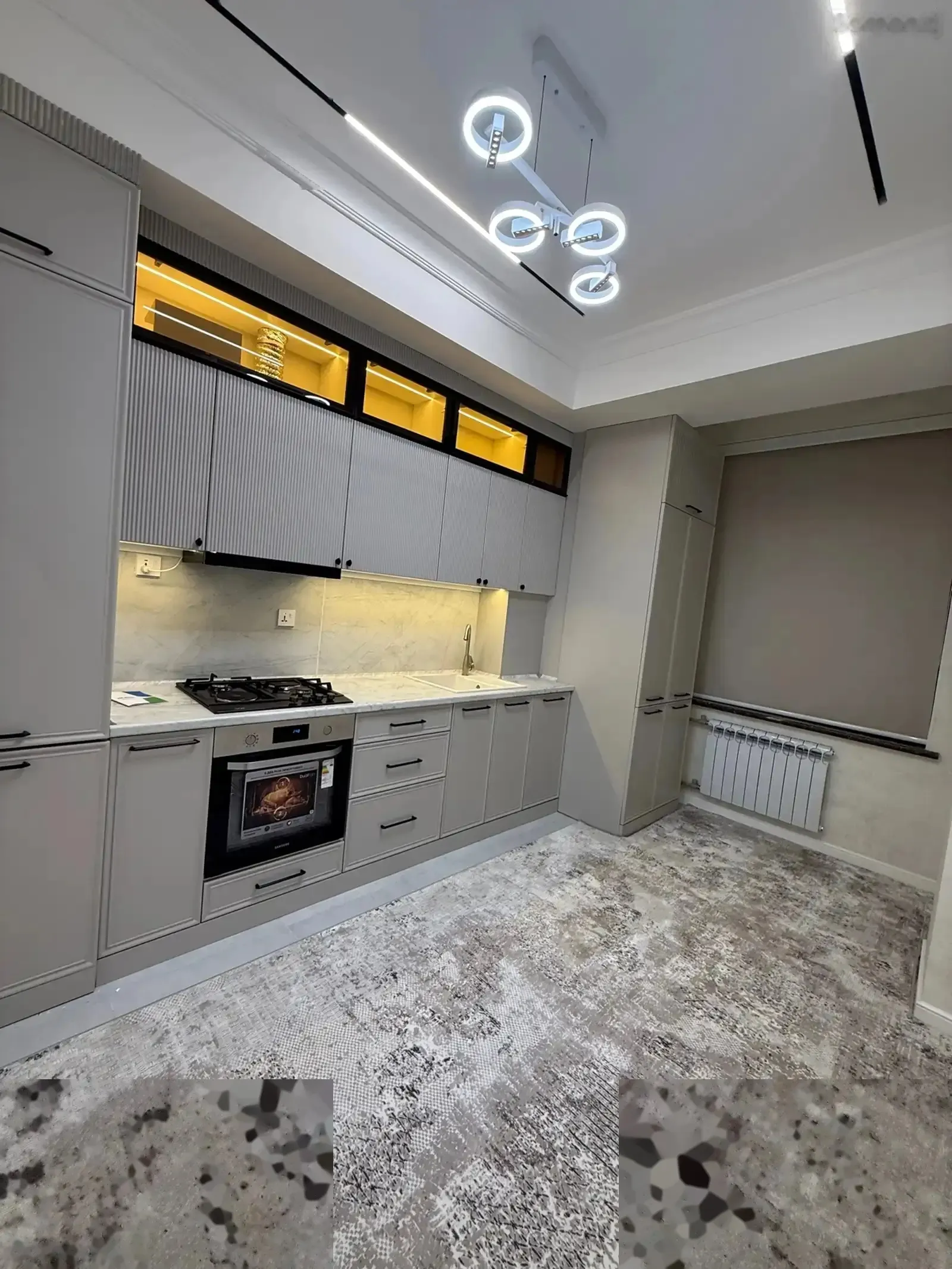 3-комн. квартира, 10 этаж, 120м², Улица Карамов