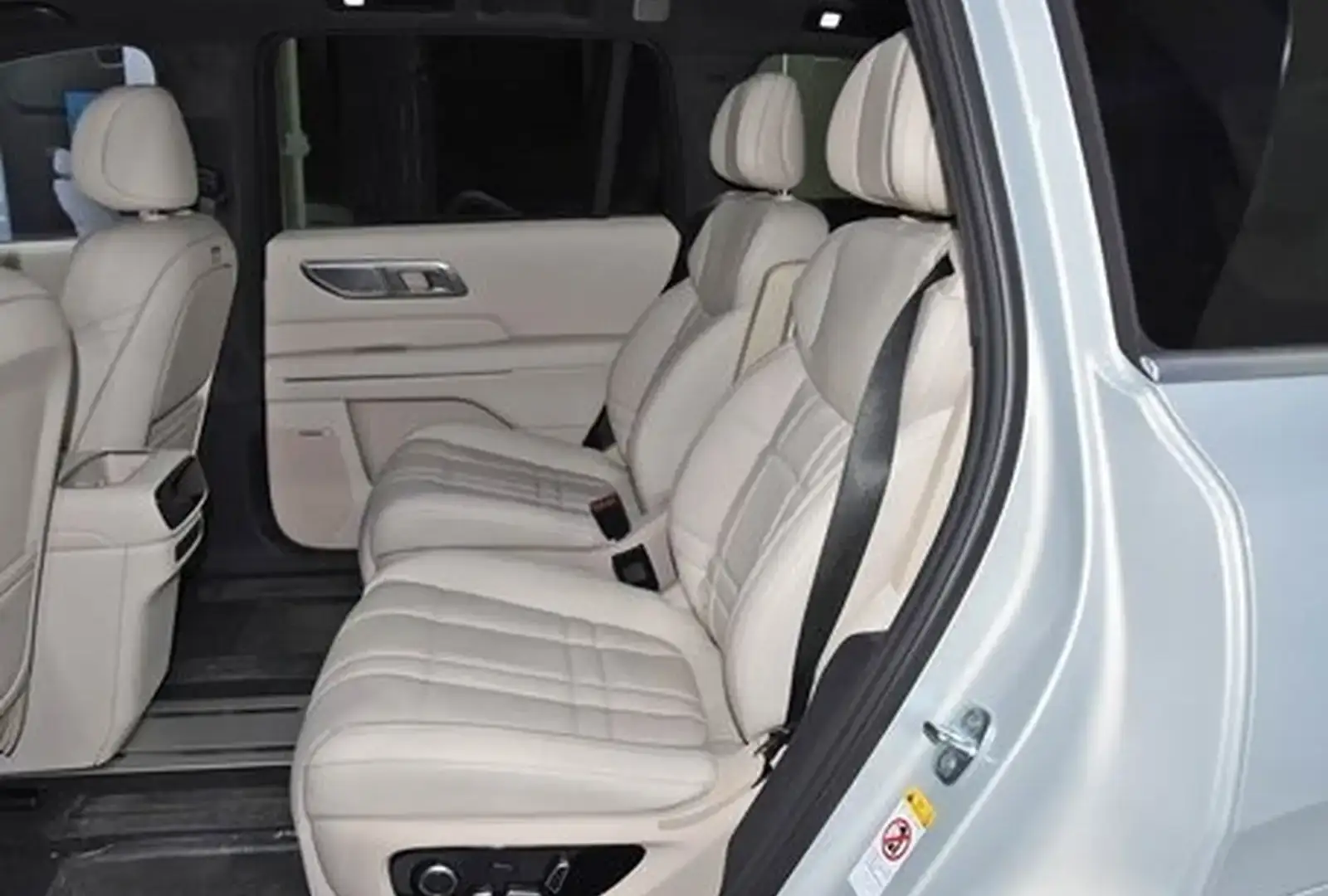 Deep Blue s 09 4wd,