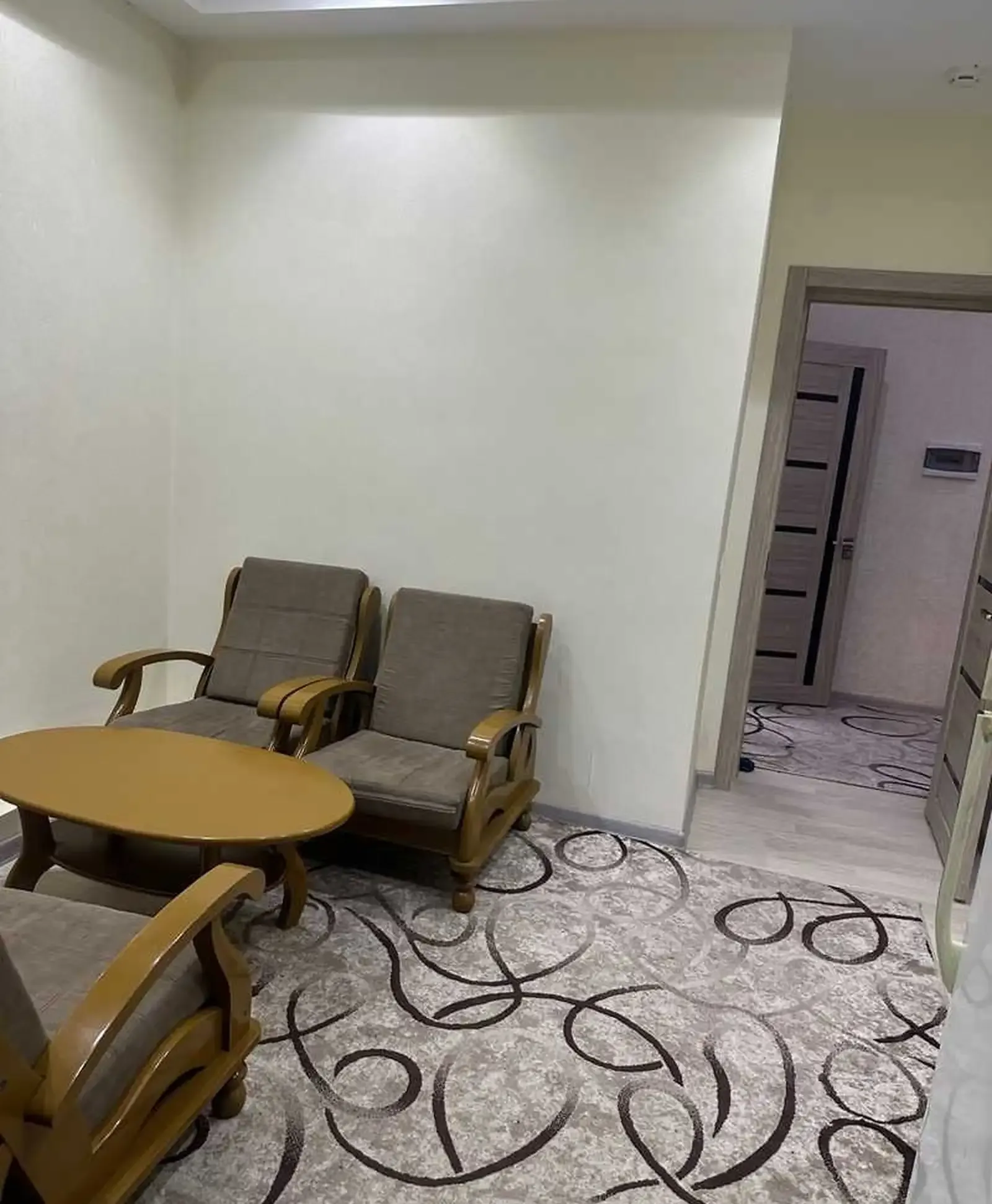 2-комн. квартира, 3 этаж, 68м², И.Сомони
