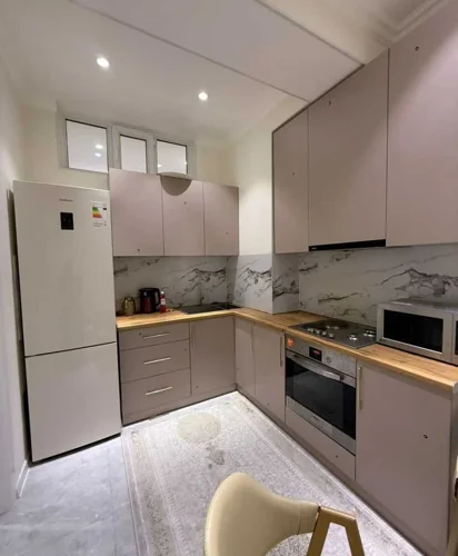 2-комн. квартира, 14 этаж, 70м², Сино 82 мкр