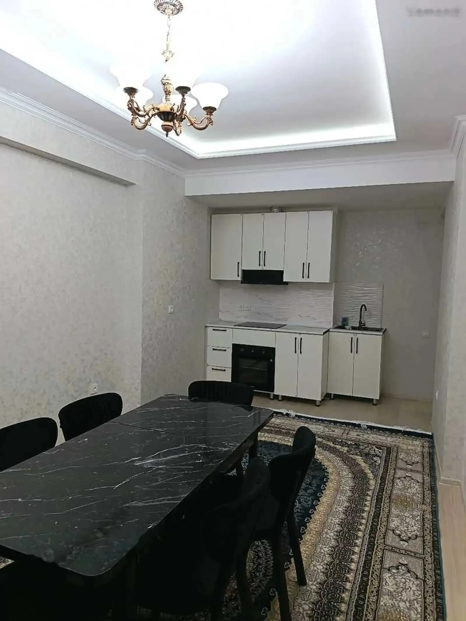 2-комн. квартира, 21 этаж, 92м², ориентир Hilton