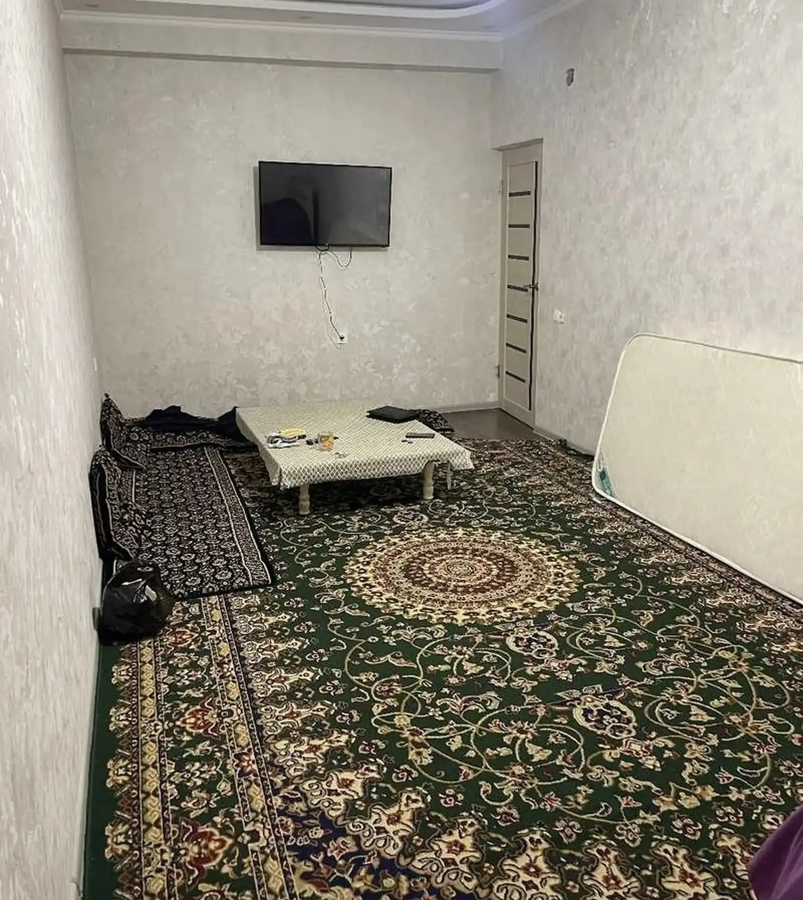 2-комн. квартира, 2 этаж, 67м², Шохмансур