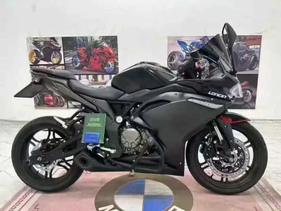 Мотоцикл Kawasaki 300 cc