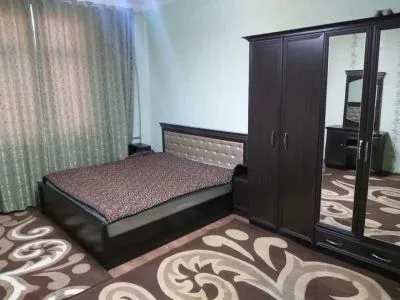 2-комн. квартира, 5 этаж, 88м², 82 мкр