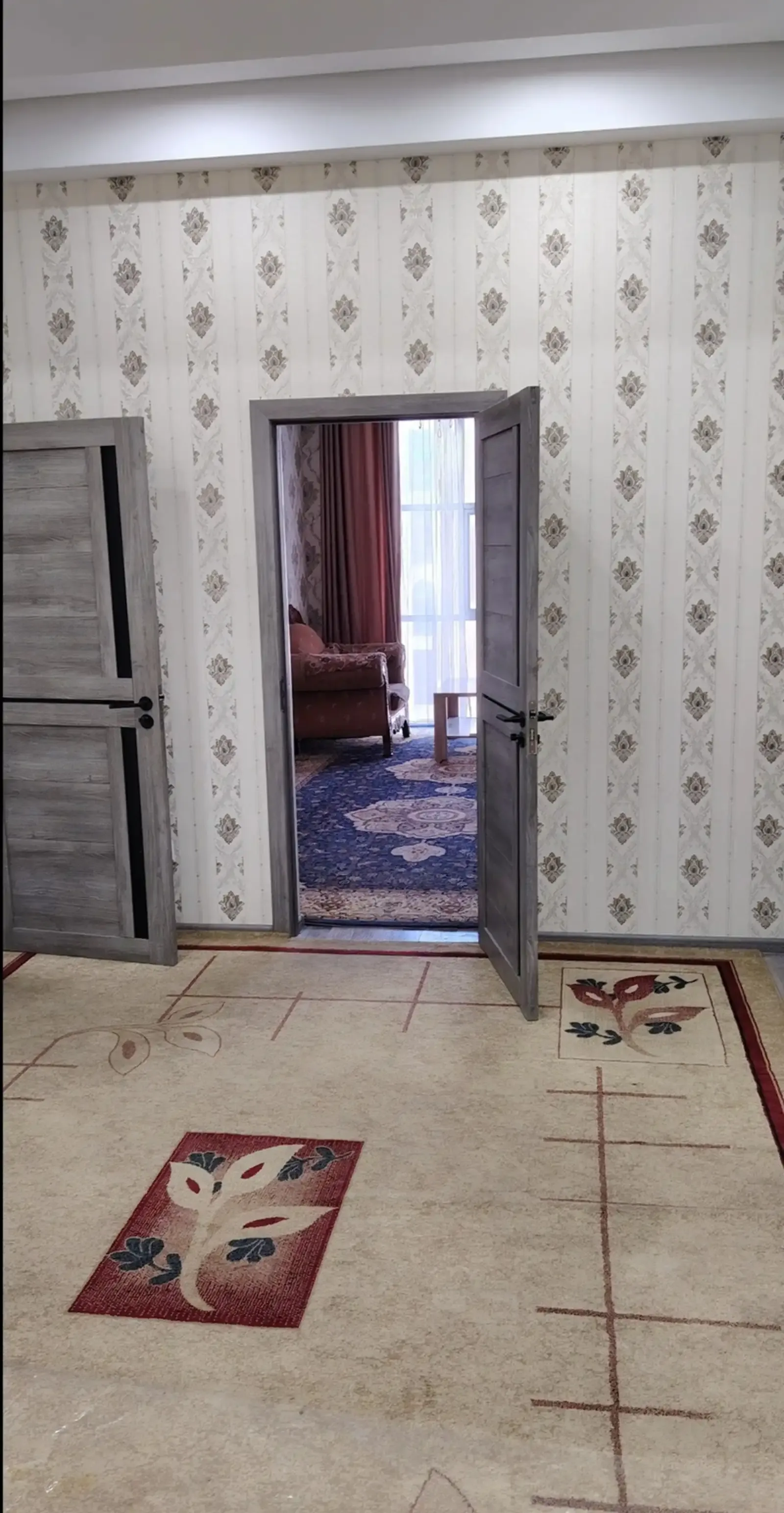 3-комн. квартира, 15 этаж, 95м², Гостиница Хилтон